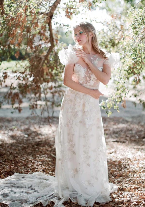 Chloris Gown. Photo by Claire Pettibone