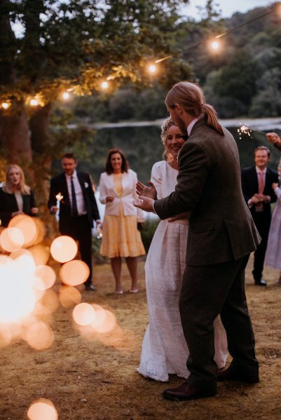 first dance outdoor sparklers