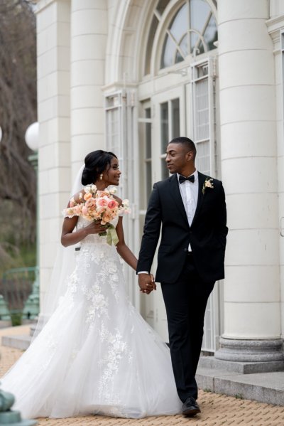 Bride and groom bouquet pink roses flowers elegant