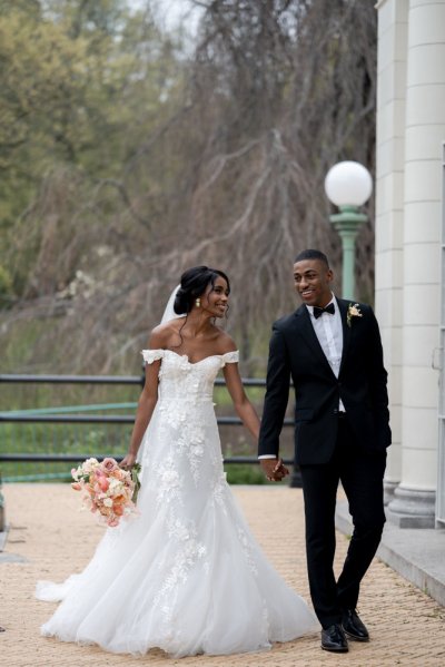 Bride and groom bouquet pink roses flowers elegant mountain scenic