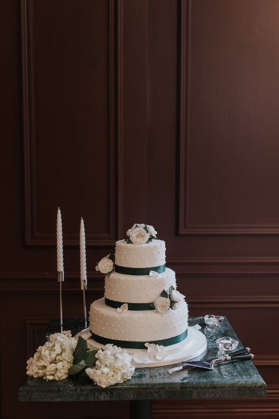 Cake decor detail flowers