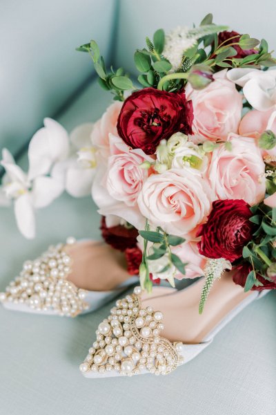 Studded wedding heels shoes with red pink roses flowers bouquet