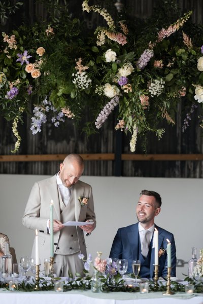 Groom makes speech to audience guests