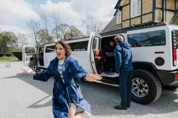 Guests family members get out of hummer car