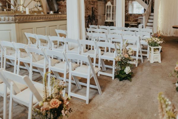 Seating area for guests wedidng