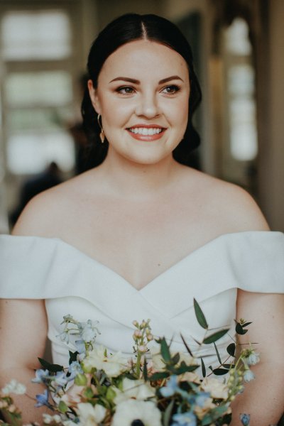 Bridal bride photography and flowers