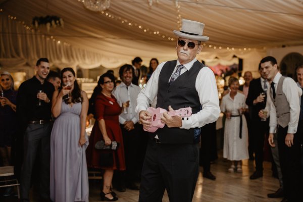 Guests dancing on the dancefloor