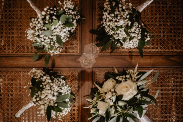 Four bouquet of flowers