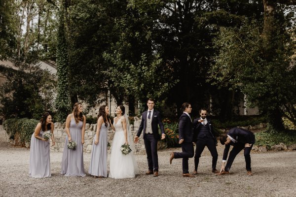 Bride groom groomsmen and bridesmaids