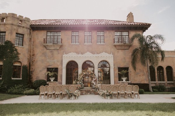 Exterior manor building wedding venue