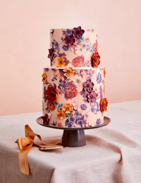 Fall & Autumn Wedding Cakes | See them all on One Fab Day