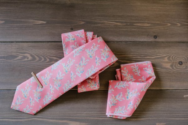 Pink floral tie