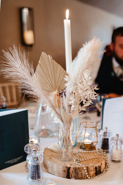 Feather detail perfume bottles