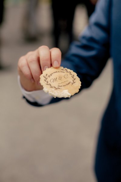 Mr & Mrs wooden circular accessory