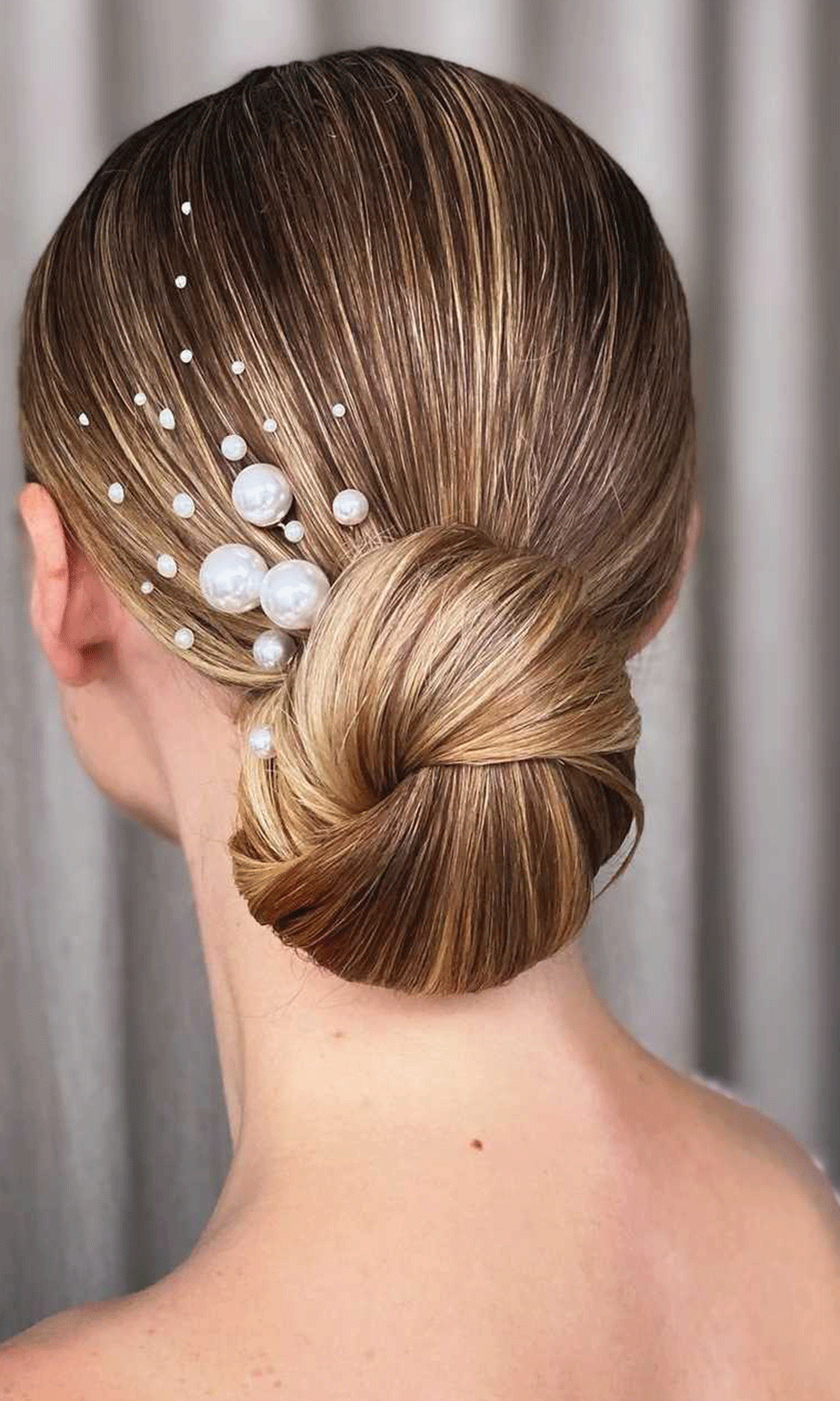 pearl bridal hair