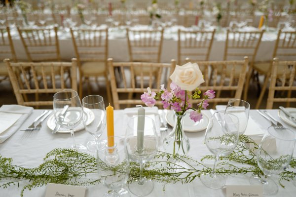 Dining room flowers detail cutlery