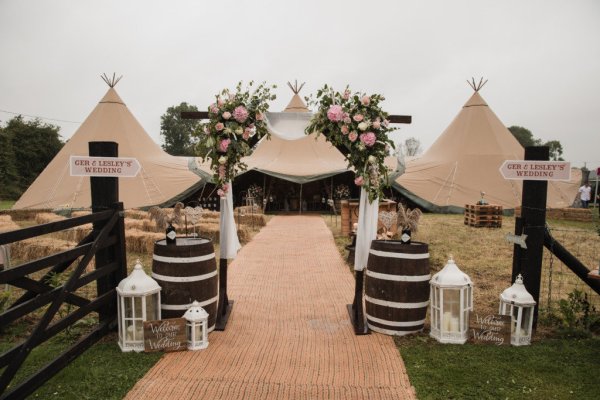 Exterior marquee tent