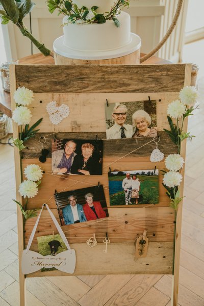 Flower photo frame details