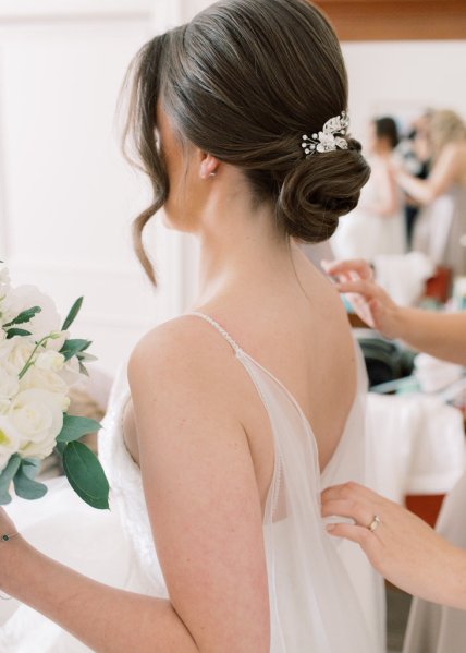 Back of brides hair accessory detail