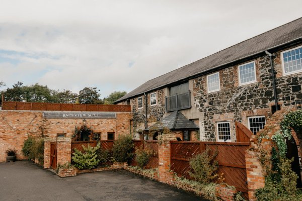 Exterior wedding venue barn hotel farm