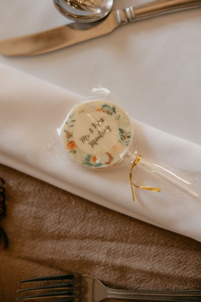 Lollipop decor on serviette