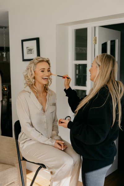 Bride getting her makeup done MUA