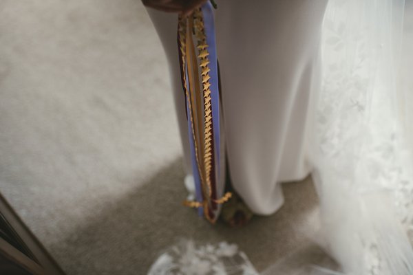 Bride back of dress detail