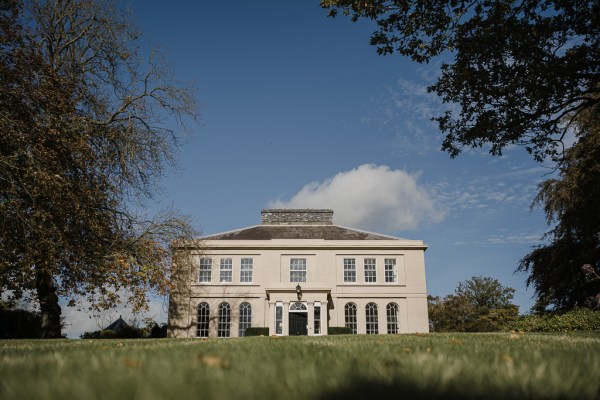 Exterior wedding venue detail