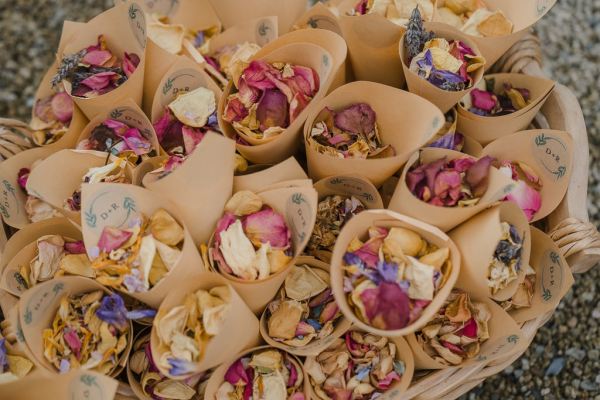 Baskets of confetti to be thrown over couple