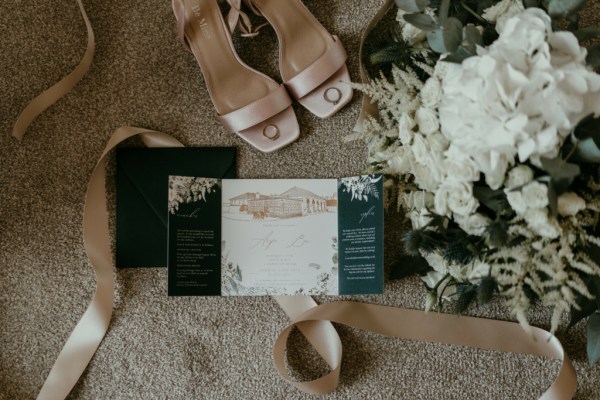 Salmon coloured heels and flowers/roses