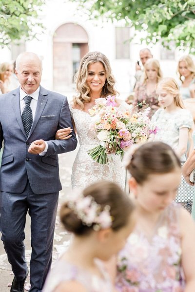 Father walks bride down the aisle