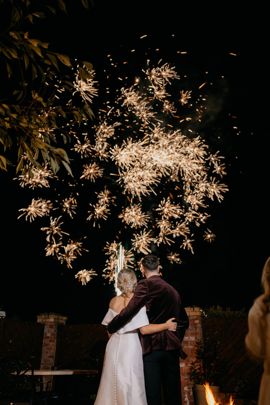 Where to Hire Wedding Fireworks | Find out more on Onefabday.com