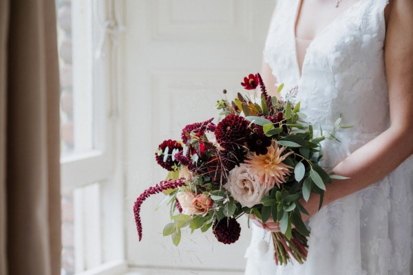 Close up of bouquet pink roses and flowers