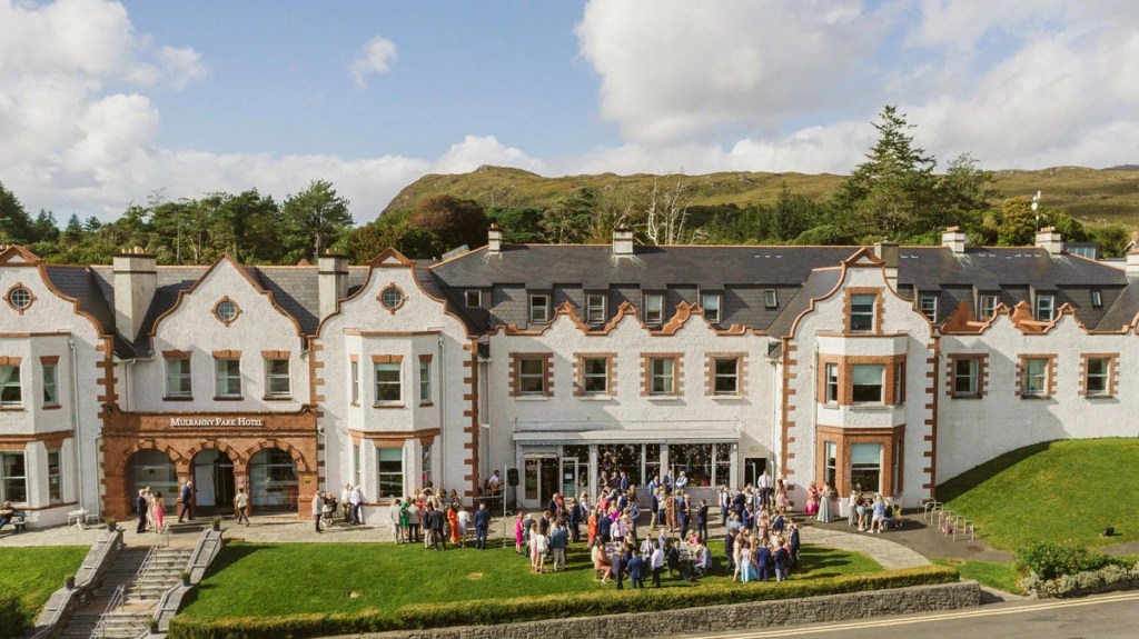 Mulranny Park Hotel exterior wedding shot