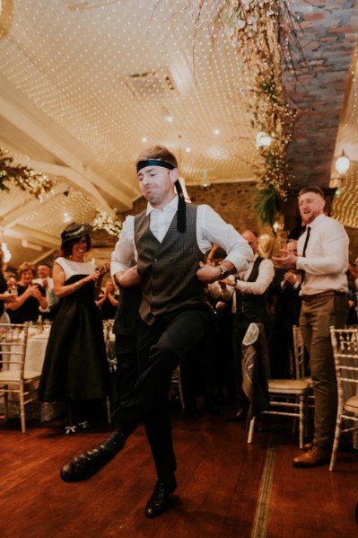 Guests dancing on the dancefloor