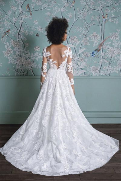 Bridal Collection: Anne Barge 2023 Kingston dress back