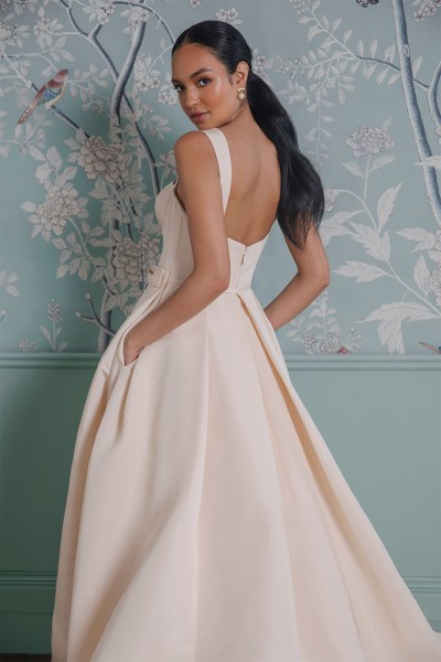 Bridal Collection: Anne Barge 2023 Nantucket dress back