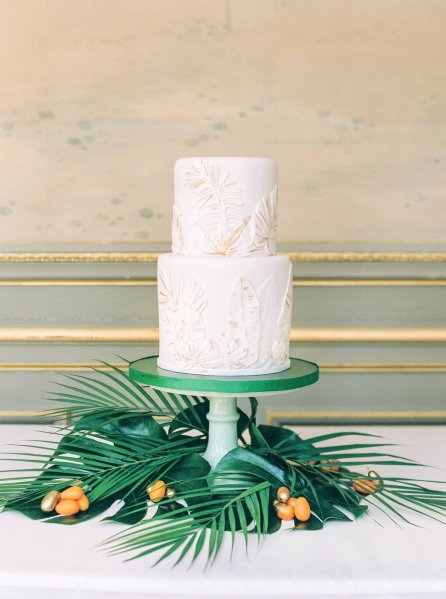 tropical wedding cake