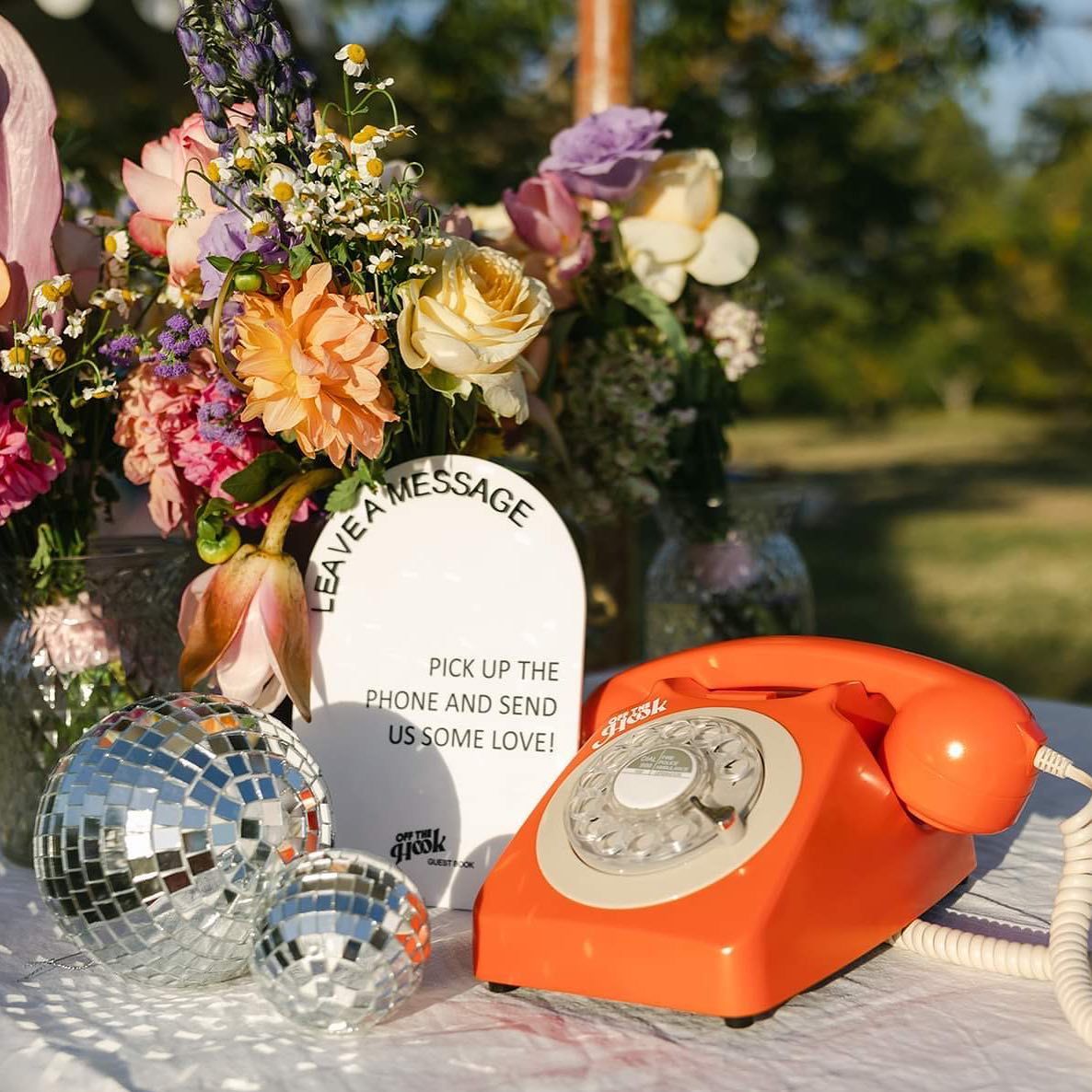 Audio Guestbook Sign, wedding audio guestbook, unique guestbook idea, Retro Audio Wedding Guestbooks