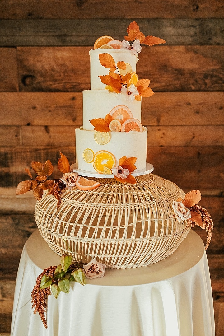 citrus wedding cake, lemon wedding cake, orange wedding cake, orange slice wedding cake, summer wedding cake