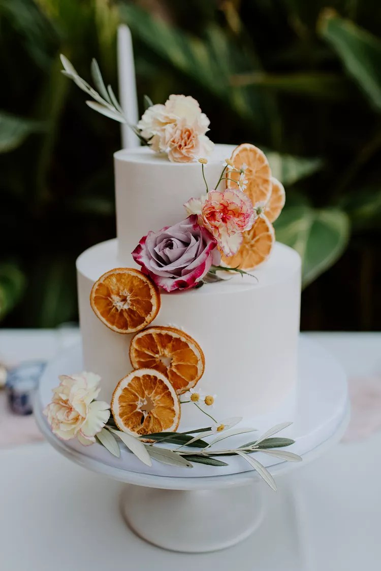 citrus wedding cake, lemon wedding cake, orange wedding cake, orange slice wedding cake, summer wedding cake