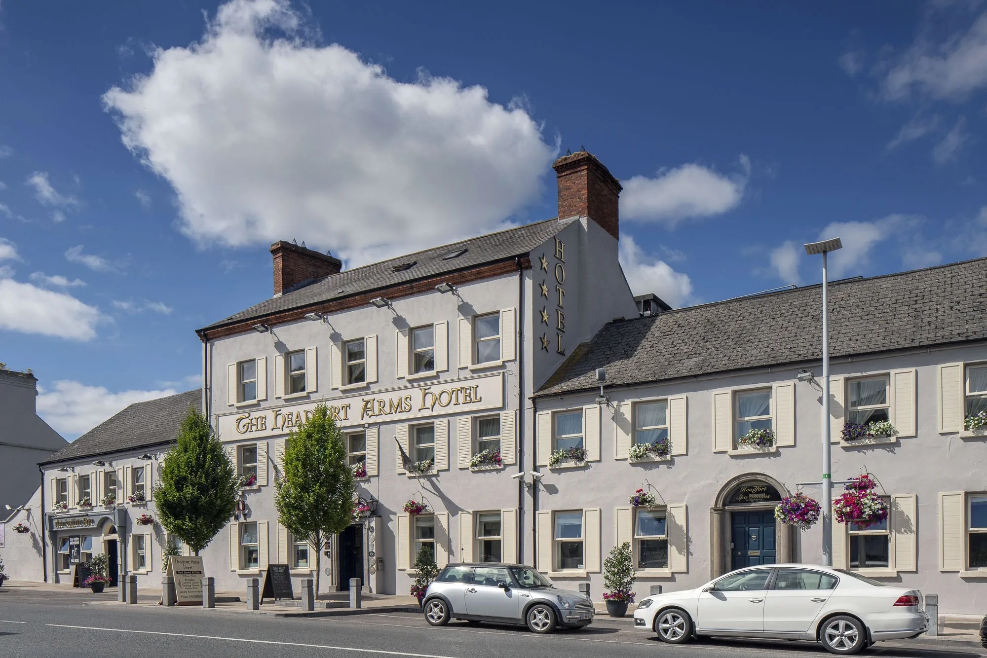 Headfort Arms Hotel