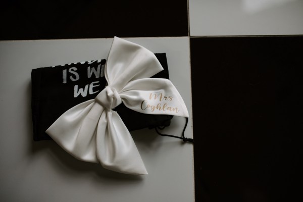 White bow detail