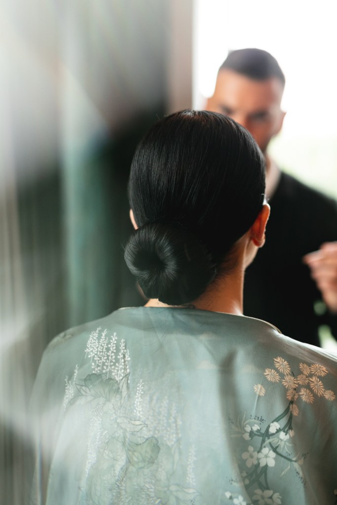 Hair Timeline for Brides | See more on OnefabDay.com