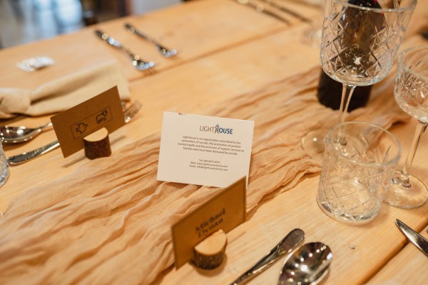 Table name setting cutlery