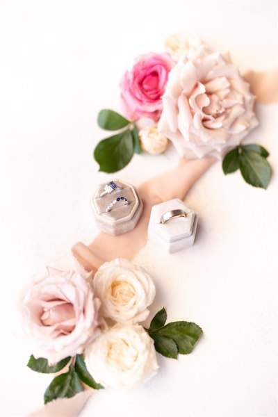 Pink white roses flowers ring box wedding bands