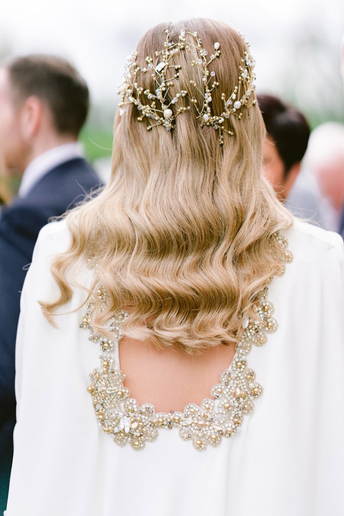 back of brides blonde wavy hair