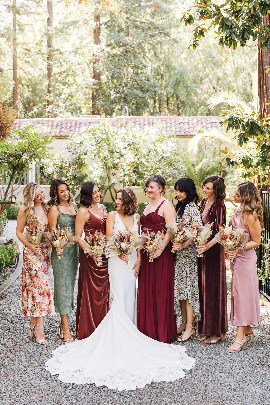 bride with her guests and bridesmaids she's in the middle