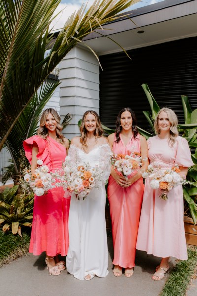 Bridesmaids in pink, pink bridesmaids, pink bridesmaids dresses, pretty in pink bridesmaids, pink bridal party