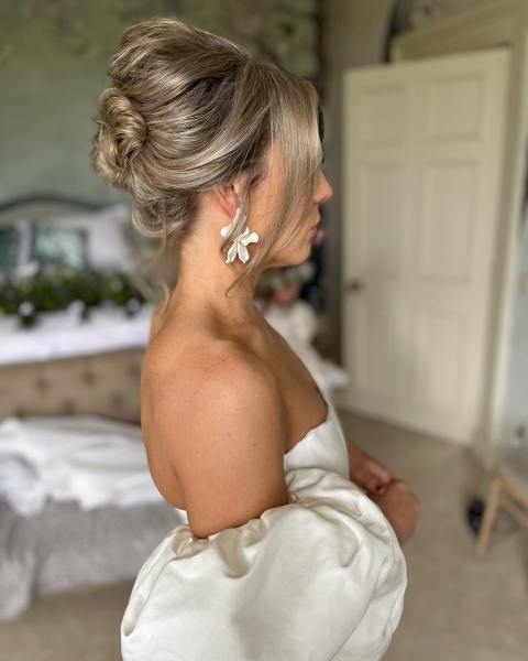 Wedding hair ideas, wedding guest hair ideas